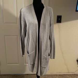 Long sleeve long gray sweater